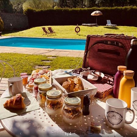 Bed and Breakfast Le Colombier De Malpas Quingey Екстер'єр фото