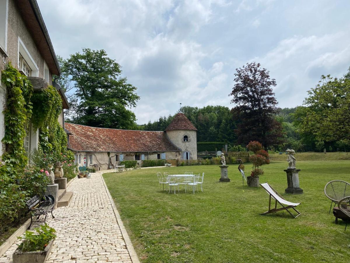 Bed and Breakfast Le Colombier De Malpas Quingey Екстер'єр фото