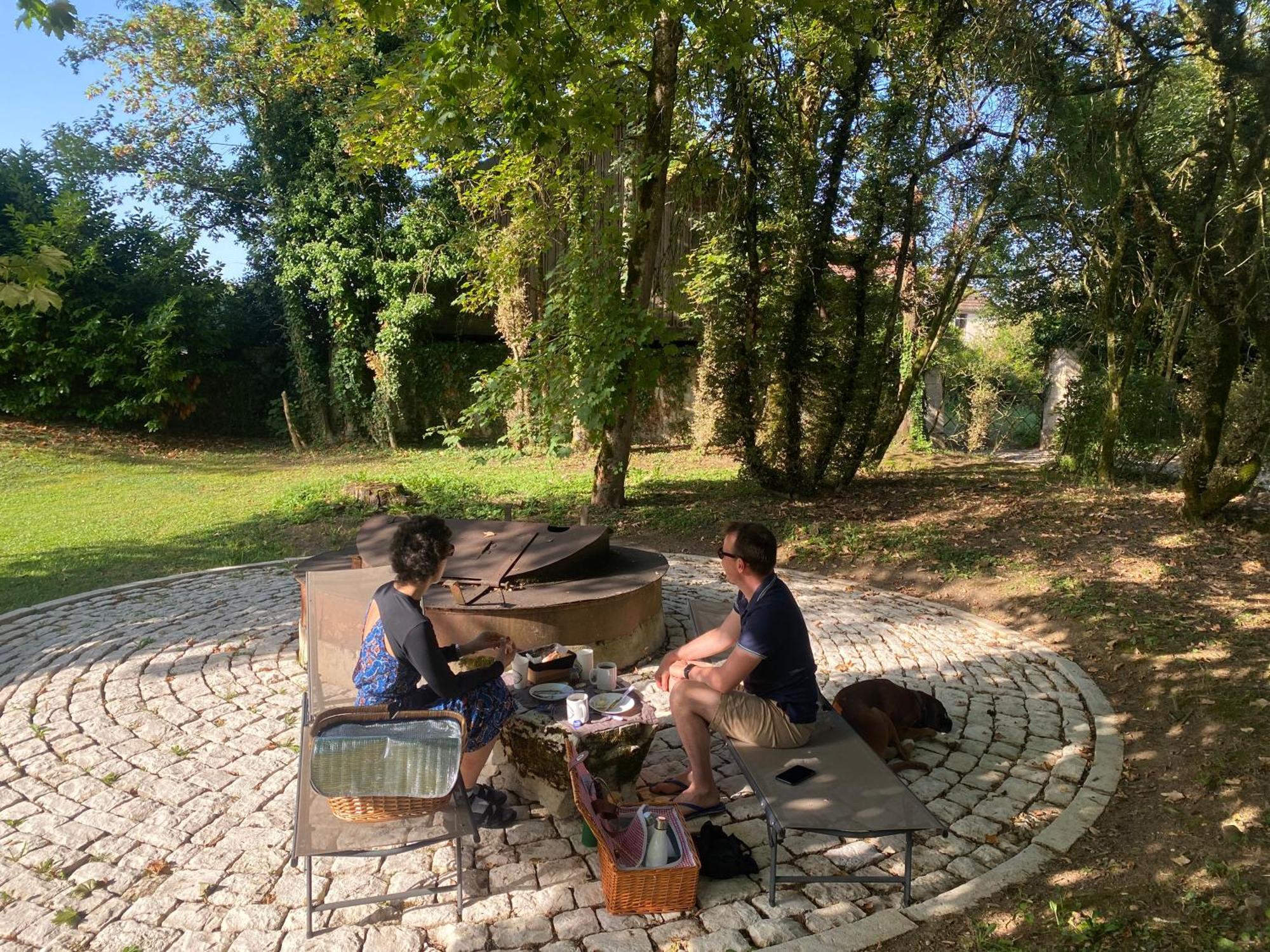 Bed and Breakfast Le Colombier De Malpas Quingey Екстер'єр фото