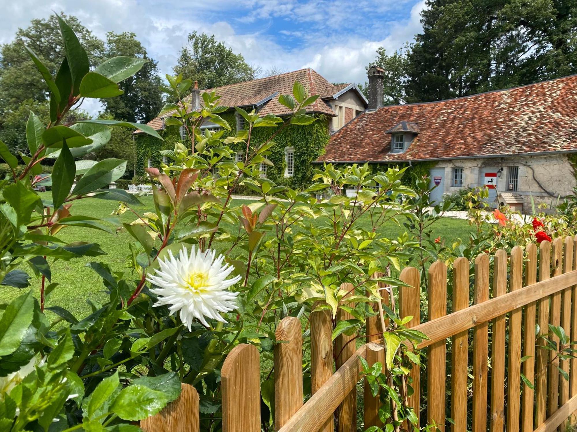 Bed and Breakfast Le Colombier De Malpas Quingey Екстер'єр фото