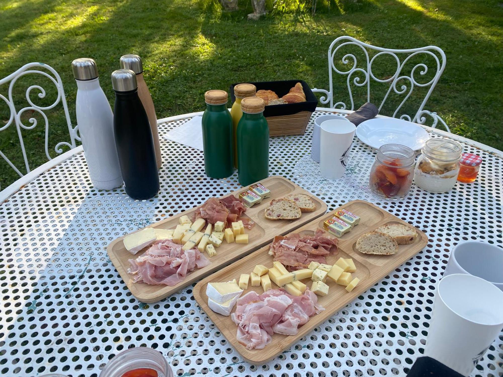 Bed and Breakfast Le Colombier De Malpas Quingey Екстер'єр фото